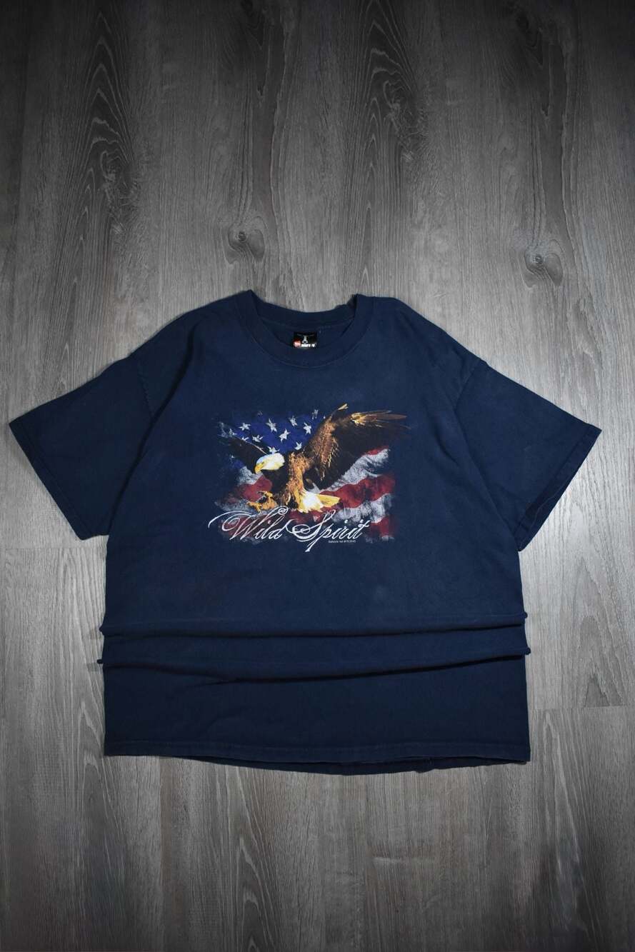 Vintage Hanes Beefy-T Wild Spirit Eagle American Flag Graphic T-Shirt Size XL